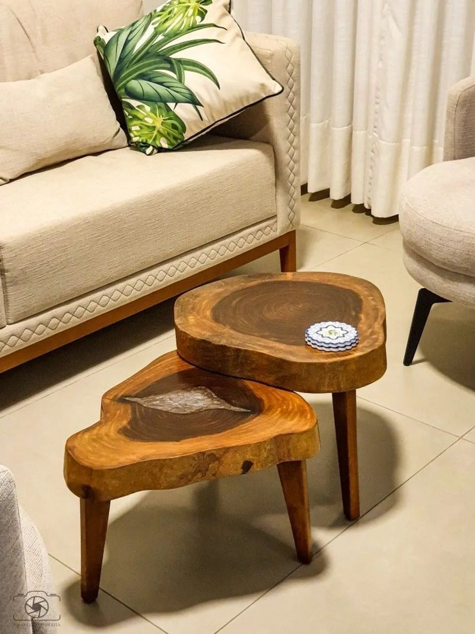 Live Edge Sheesham Coffee Table – Solid Wood Slab with Modern Design