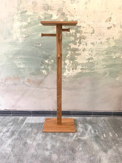 Modern Clothes Organizer – Minimalist Storage Rack for Bedroom & Wardrobe