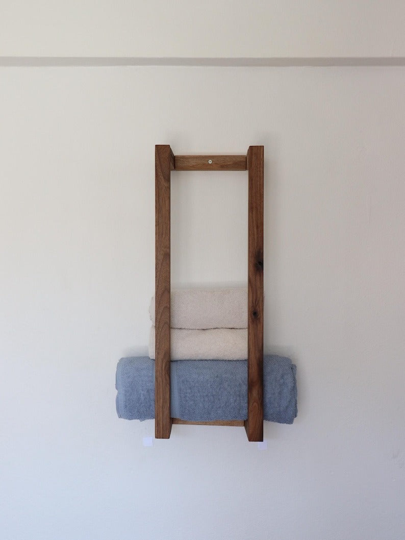 Handmade Wooden Towel Rack: Rustic Wall-Mounted Bathroom Decor